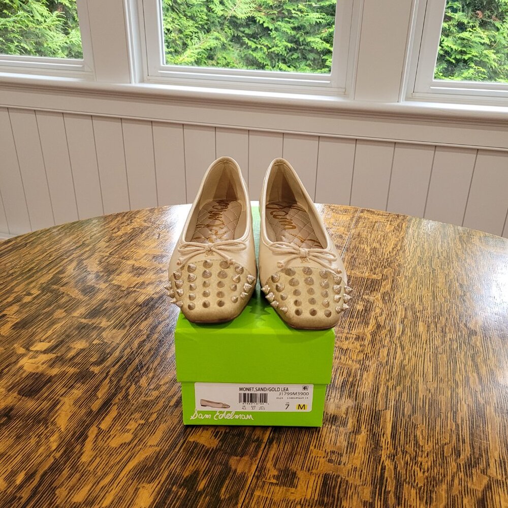 Sam Edelman Spiked Ballet Flats. Leather. Monet Studded Cap Toe. Sand. Size 7. - Picture 5 of 13